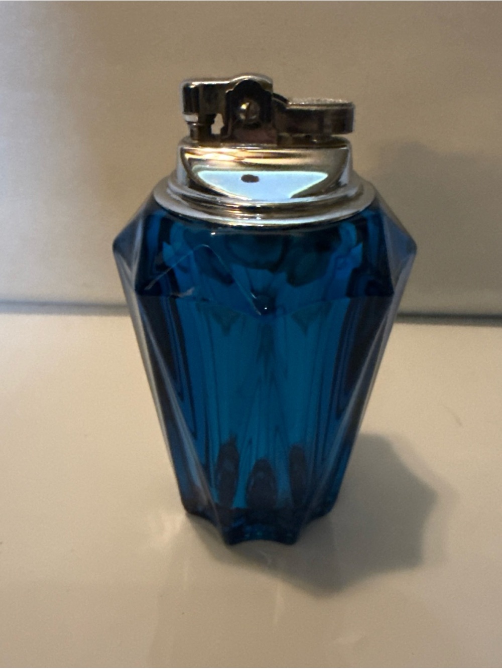 Vintage Viking Glass Blue Diamond Rib Point Cigarette Lighter **Read Description